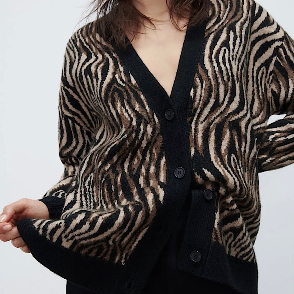 Zara NWOT Large Animal Print cardigan